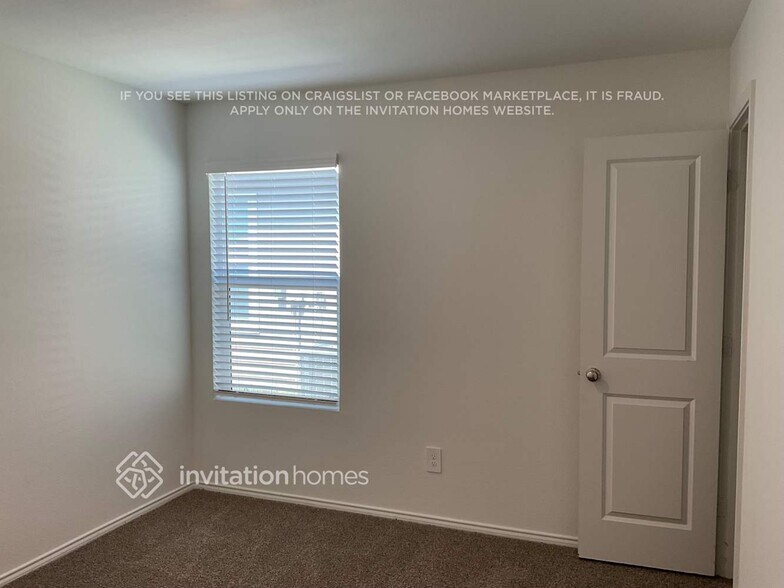 Building Photo - 3038 Wallace Wls Ct