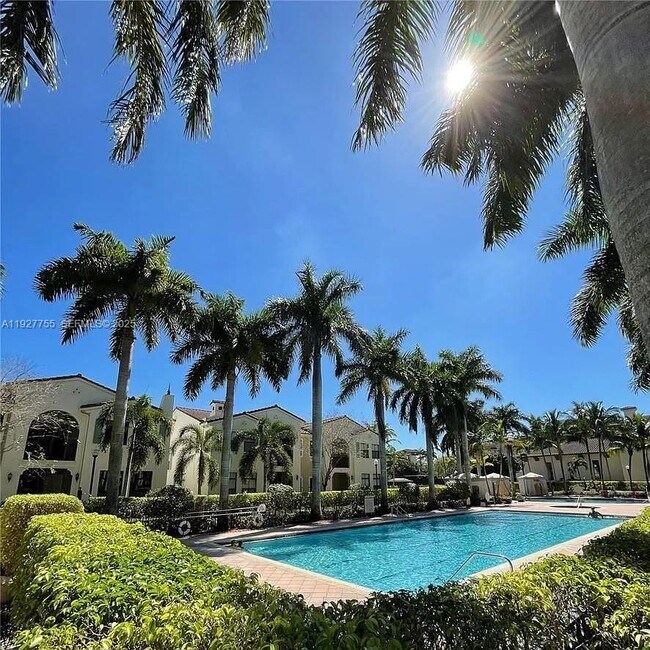 Building Photo - 2900 NW 125th Ave