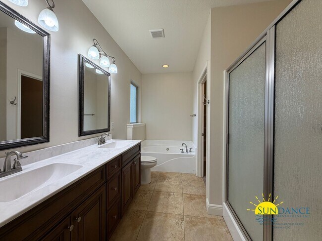 Building Photo - Spacious 4BR/2BA Home in Fort Walton Beach Near Eglin Parkway!