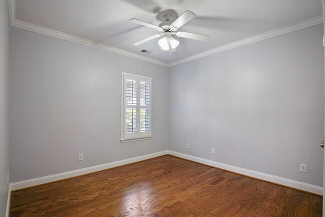 Building Photo - 4040 Alston Way