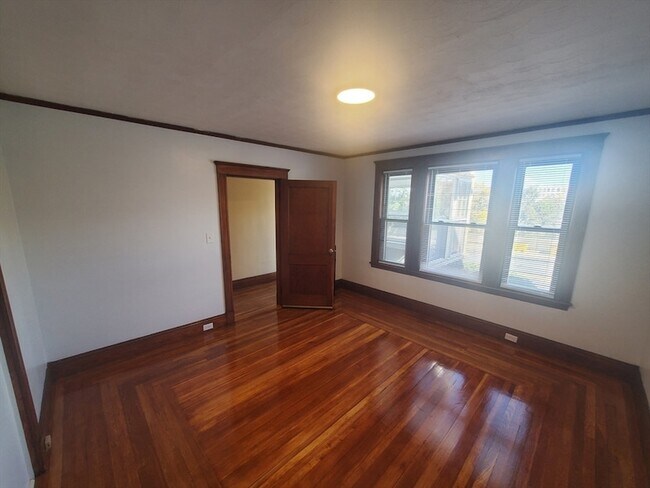Building Photo - 107 Thomas Burgin Pkwy