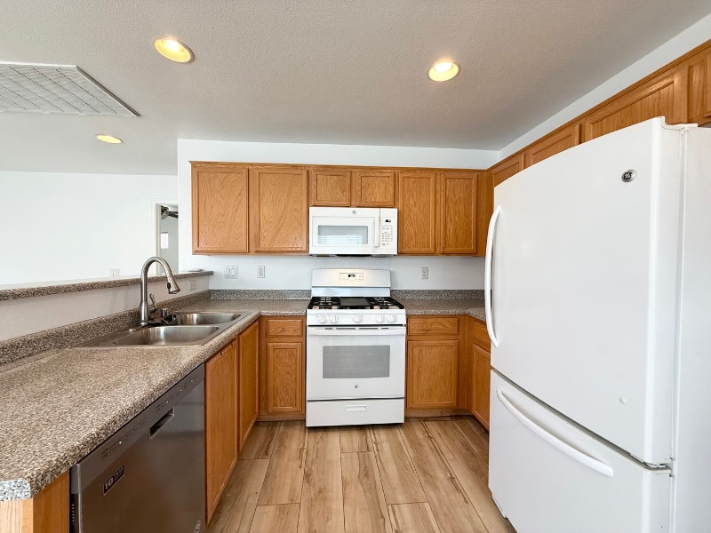 Building Photo - 10448 Wild Bill Ct