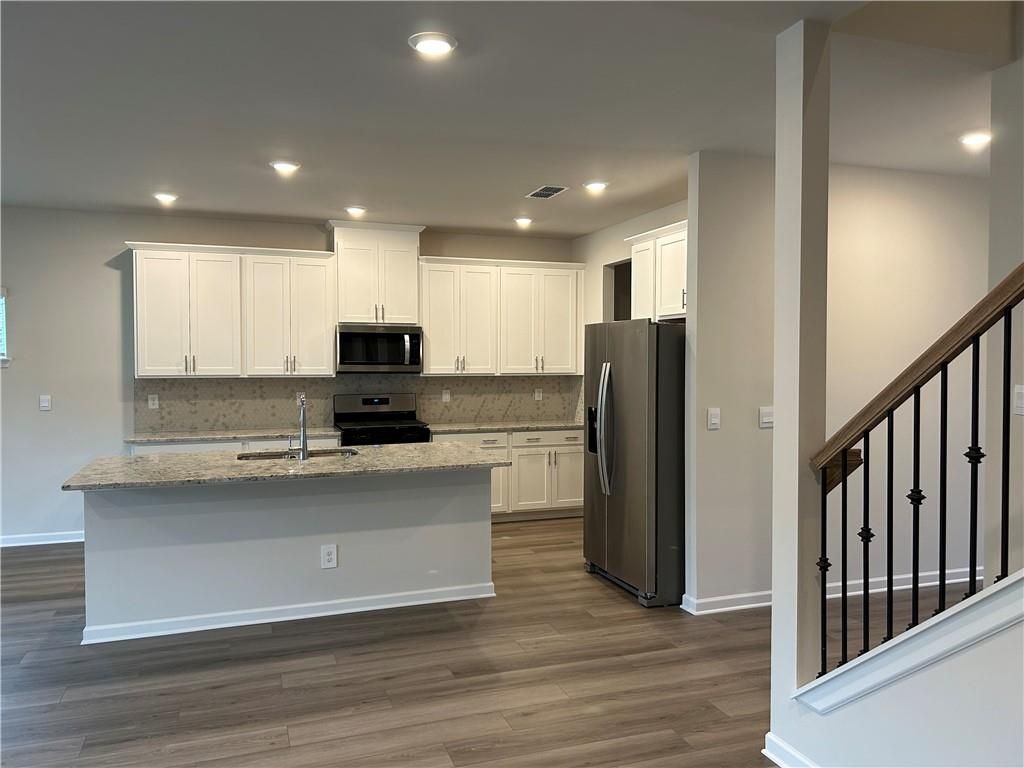 Building Photo - 6907 Winchester Pl