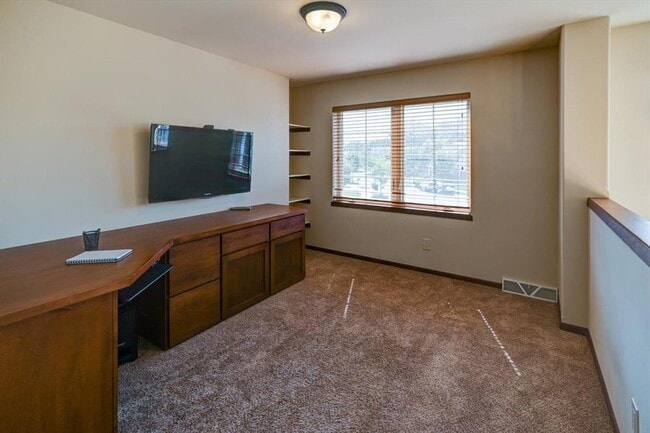 Building Photo - 15 Bellingrath Ct