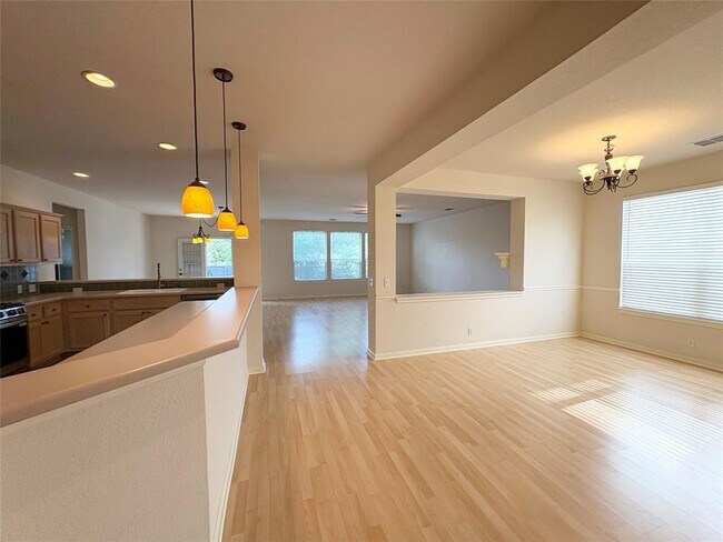 Building Photo - 7006 Rambollet Terrace