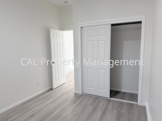 Building Photo - 513-C N 3rd St