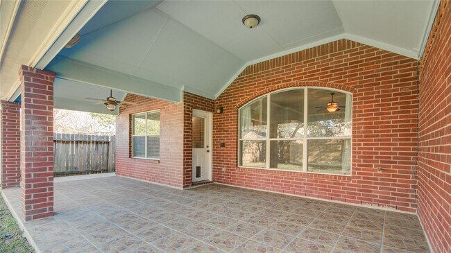 Building Photo - 2206 Louetta Brook Ln