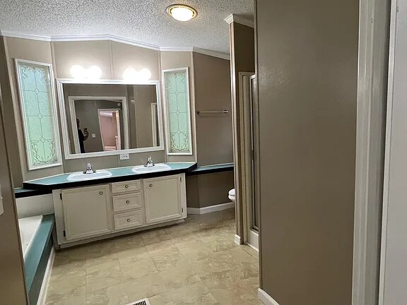 Building Photo - 19 Cool Waters Ln