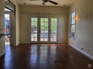 Building Photo - 1112 Peralta St