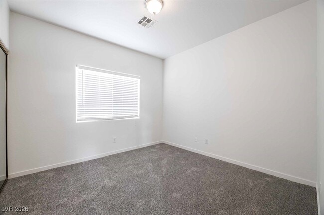 Building Photo - 2306 Reading Hills Ave