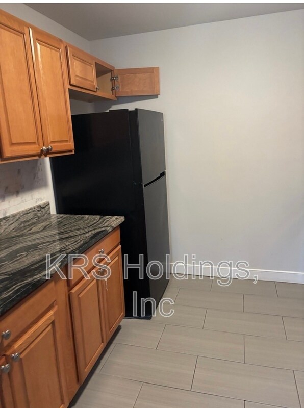 Building Photo - 800 Brook Hill Rd