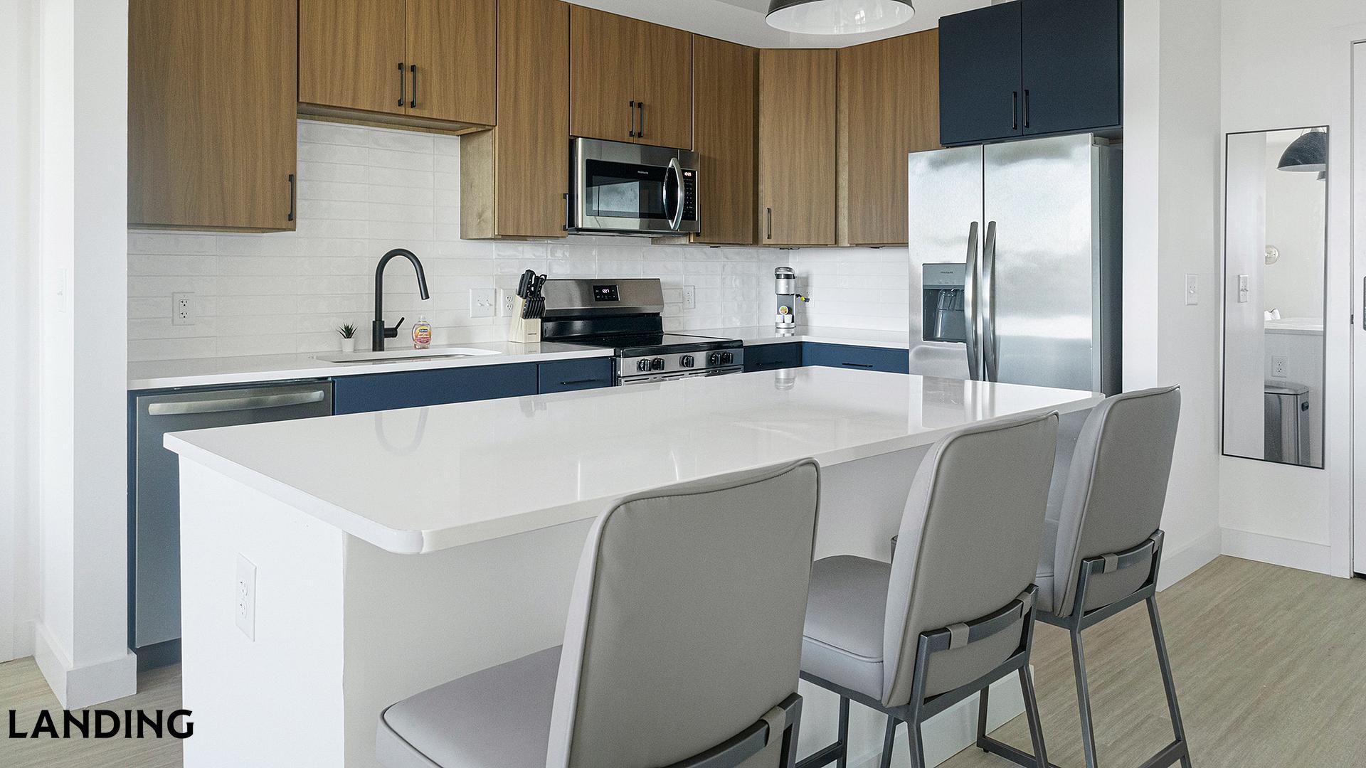 Building Photo - 1007 S Mint St