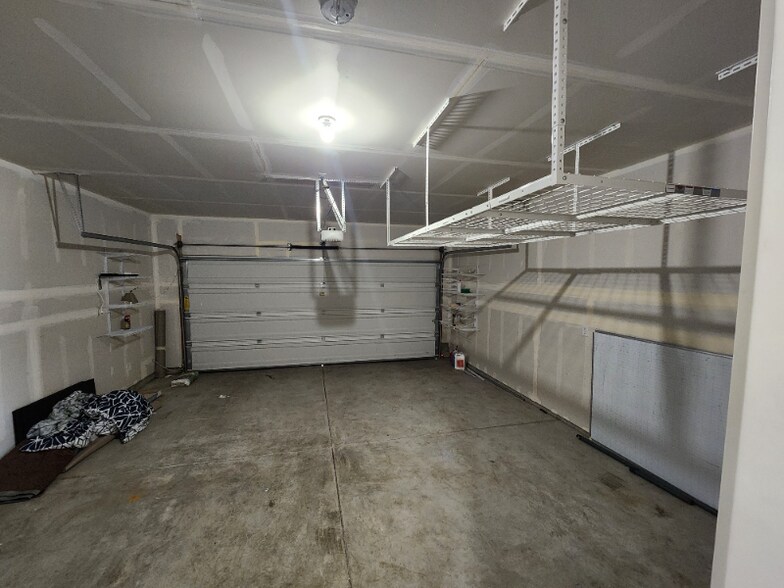 Building Photo - 15028 Iverson Lp SE