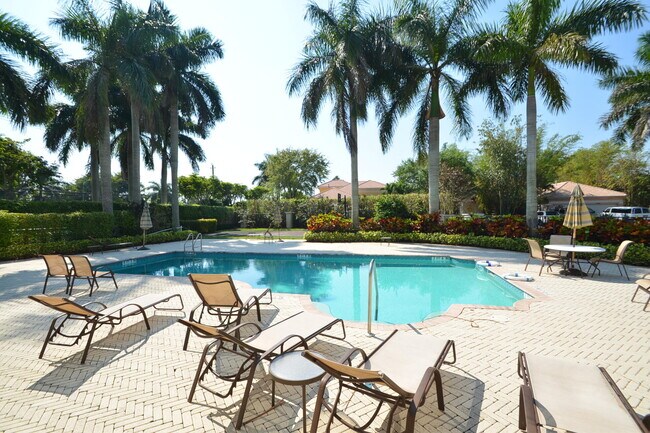 Building Photo - 6711 Royal Orchid Cir