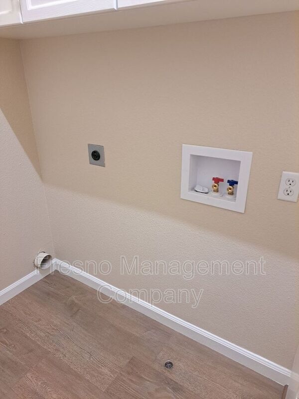 Building Photo - 4590 W Polo Creek Ct