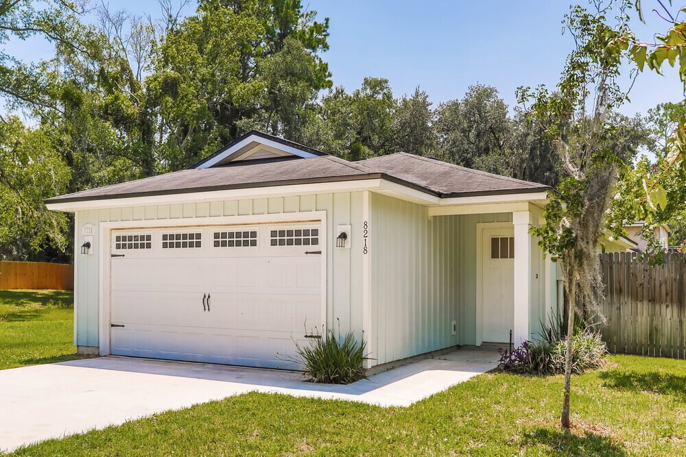 Building Photo - 8218 Highfield Ave