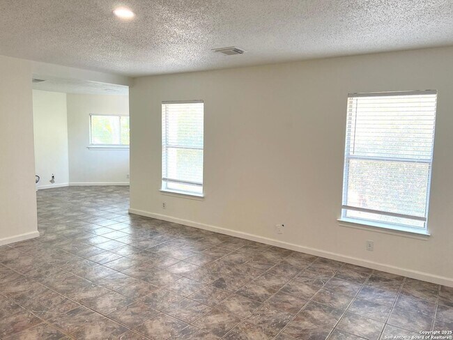 Building Photo - 10206 Windstone Creek