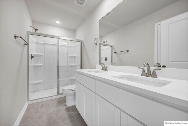 Building Photo - TOWNHOMES ACROSS FROM LAKE CAROLINA
