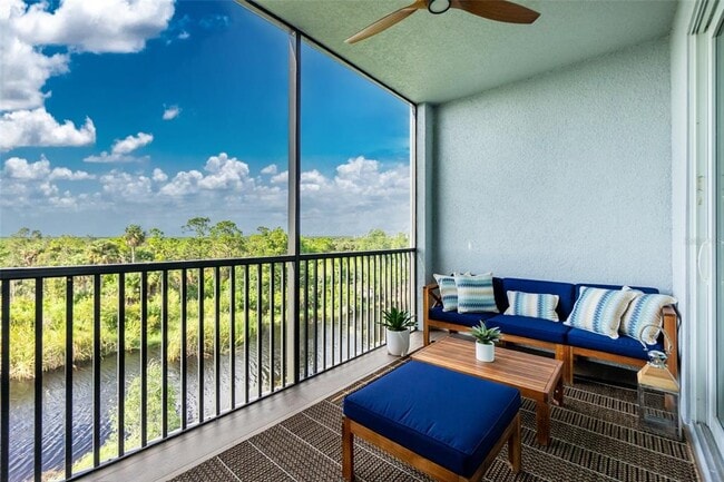 Primary Photo - 14141 Heritage Landing Blvd