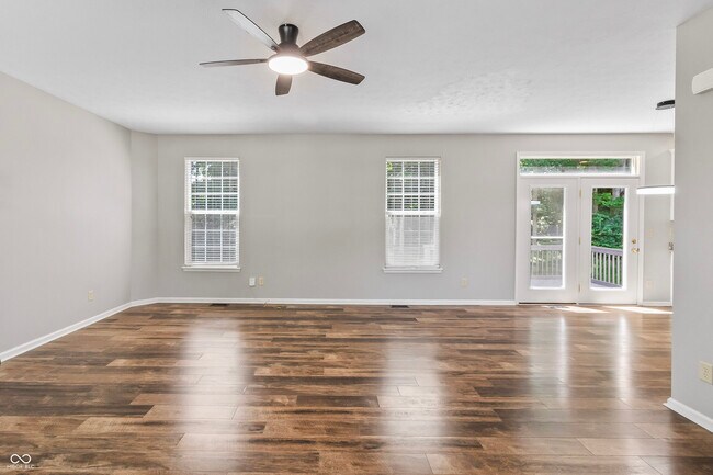 Building Photo - 11243 Catalina Dr