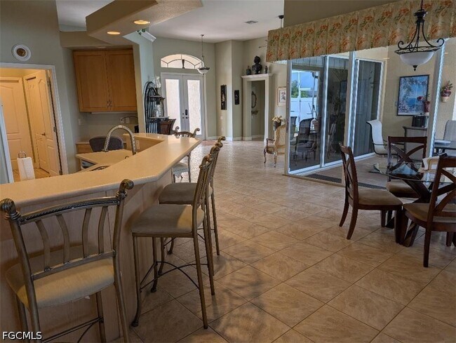 Building Photo - 161 SE 17th St