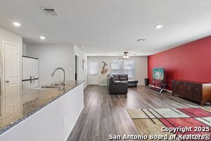 Building Photo - 10443 De Gonzalo Way