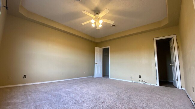 Building Photo - 287 Carmel Valley Way