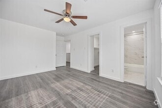 Building Photo - 8222 Bigwood St
