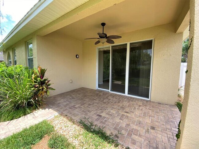 Building Photo - 9376 Ravens Willow Dr