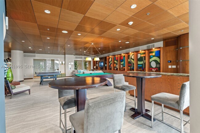 Building Photo - 2681 N Flamingo Rd