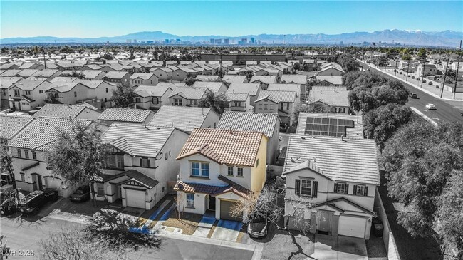 Building Photo - 1139 Orchard View St