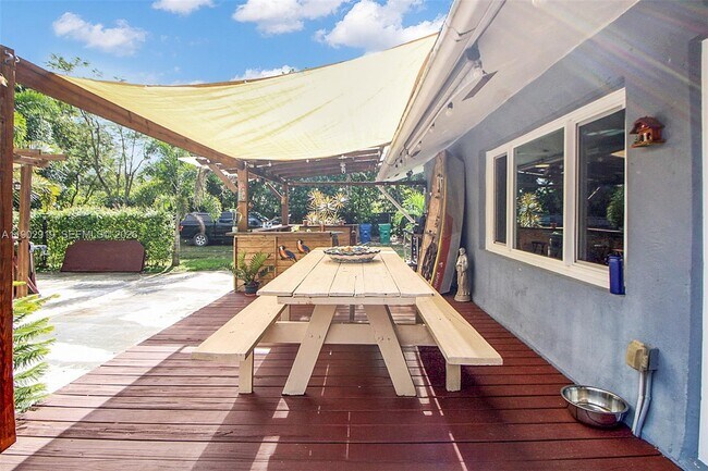 Building Photo - 37225 SW 214th Ave