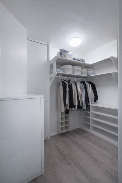 Building Photo - 280 Marin Blvd