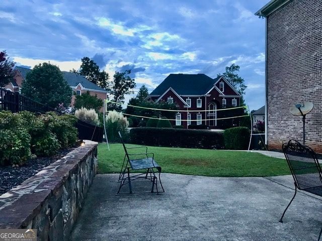Building Photo - 8910 Pinehurst Cove