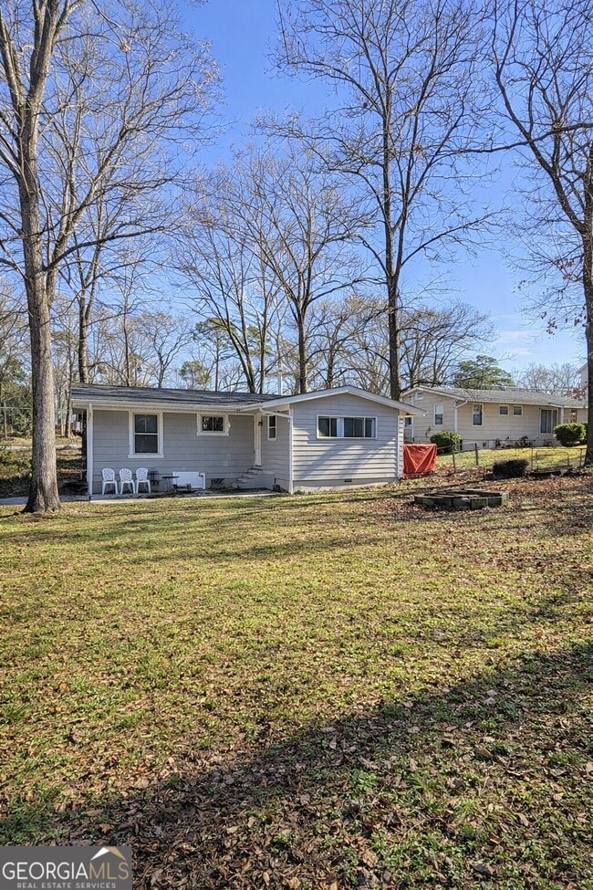 Building Photo - 5205 Heather Ln