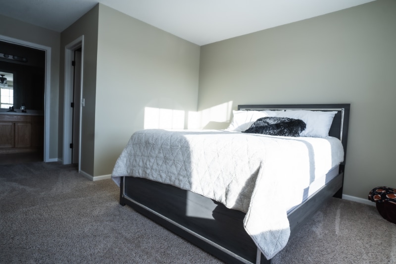 Building Photo - 24557 Superior Dr