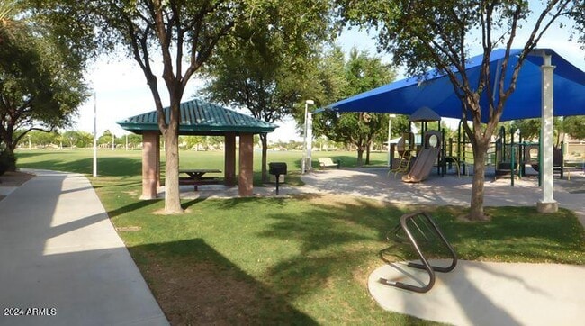 Building Photo - 1413 W Coral Reef Dr
