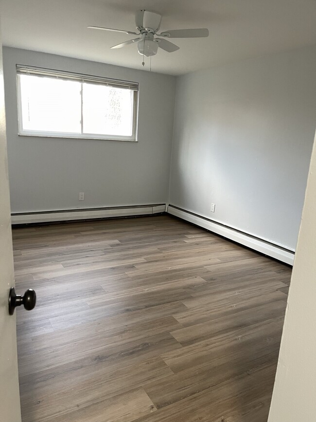 Building Photo - Main Street Milford Apartments LLC