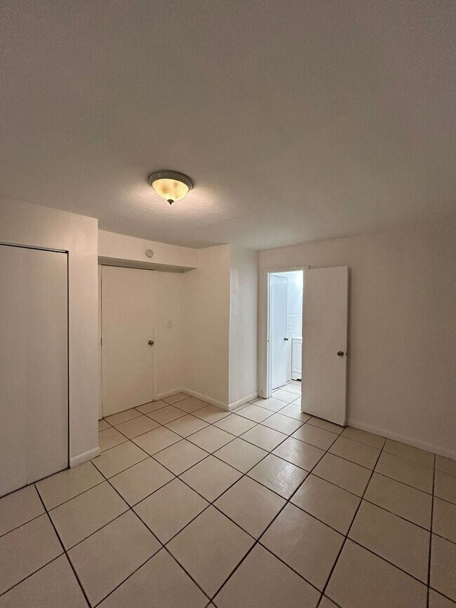 Building Photo - Two bedroom for rent