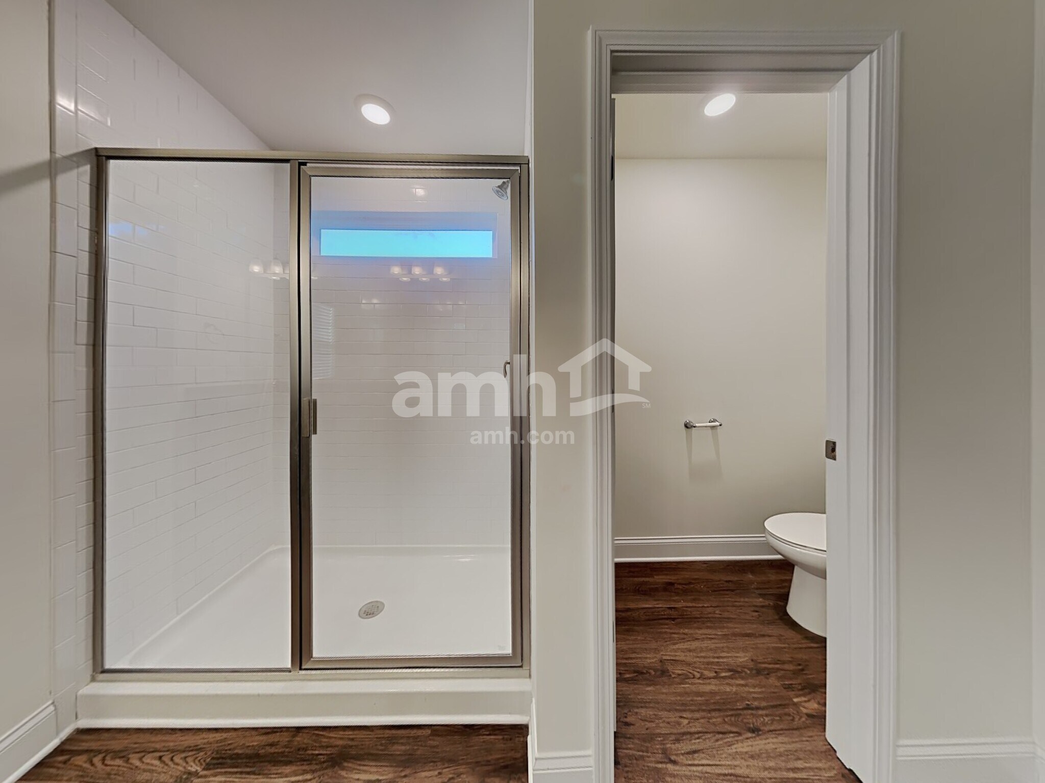 Building Photo - 1328 Mount Logan Dr