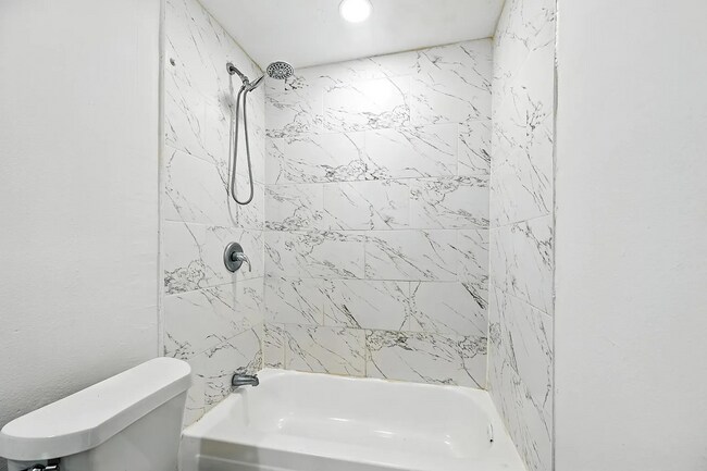 Building Photo - 320 T A Carroll Ave