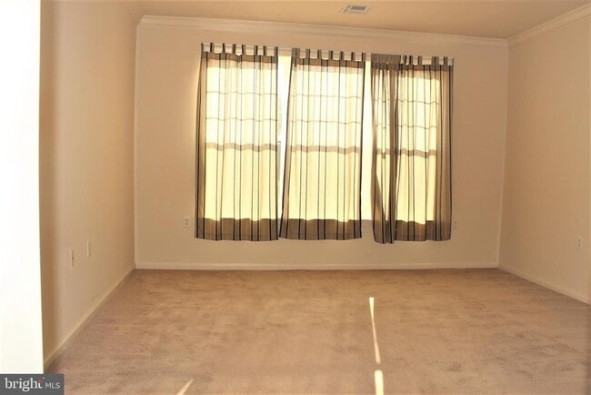Building Photo - 611 Masterson Ct