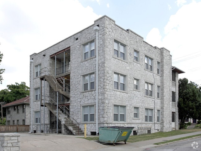 Building Photo - Anderson Apartments
