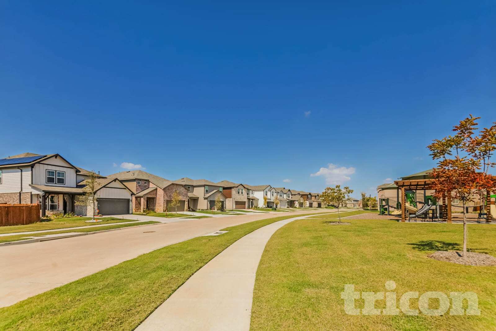 Building Photo - 2415 Carlow Ln