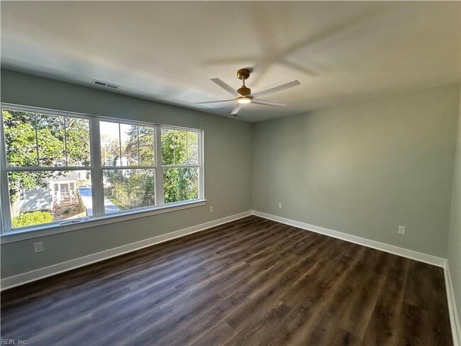 Building Photo - Stunning New Construction in Norview!