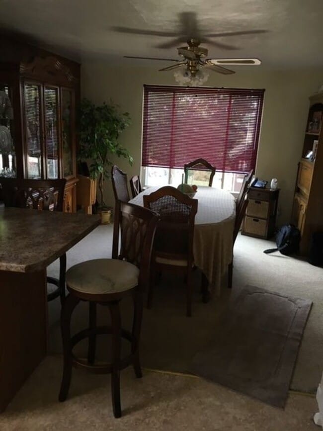 Building Photo - Munhall/Homestead Park 3BR House