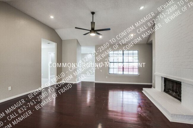 Building Photo - 2729 Dukeswood Dr