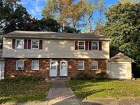Building Photo - 25 Van Wicklen Ct