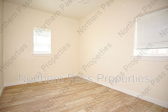 Building Photo - 601 Lafayette
