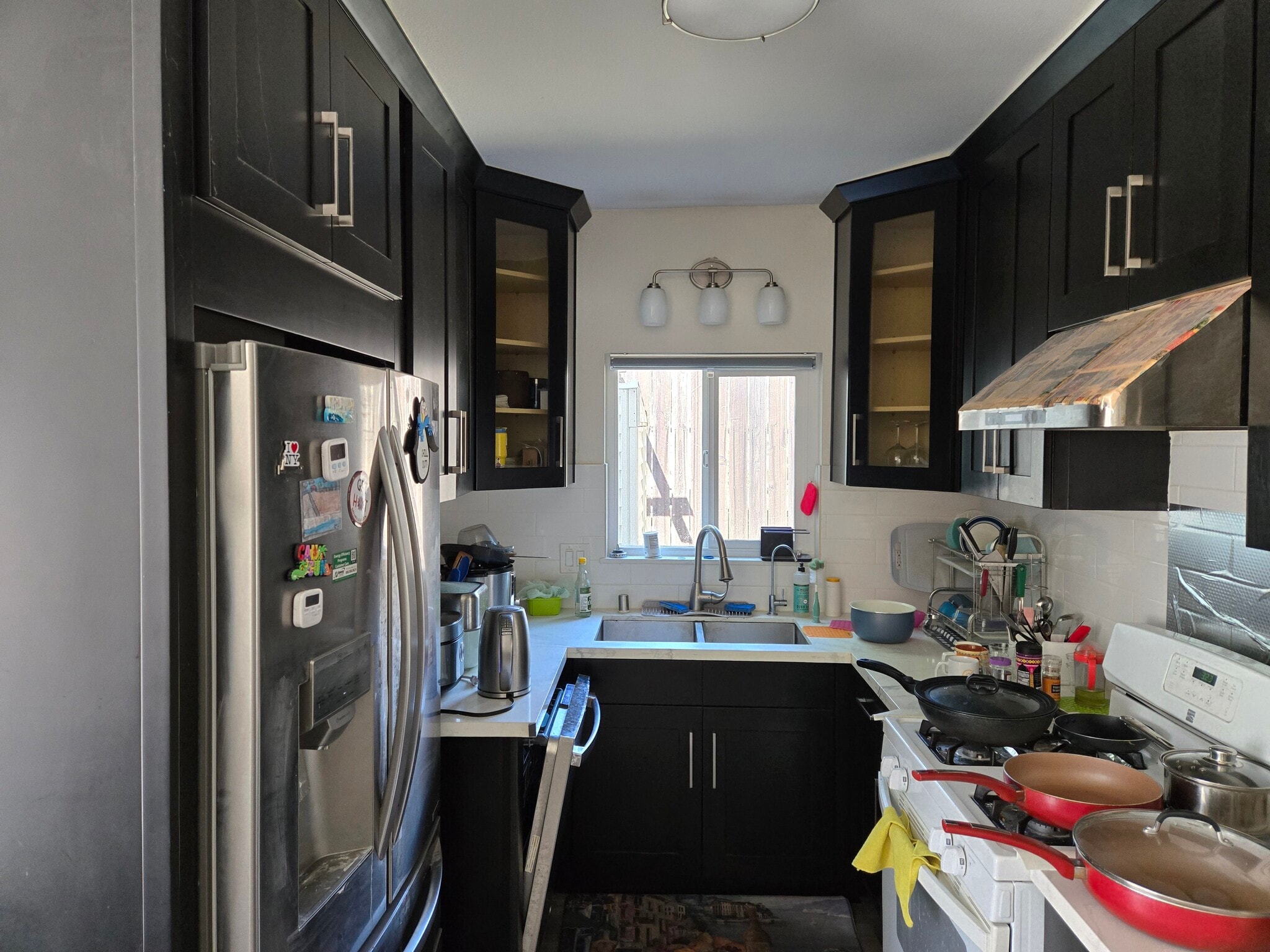 Kitchen - 3439 1/2 Altura Ave